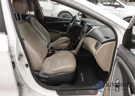 2013 Hyundai Elantra Gt z USA, uszkodzony, nr VIN KMHD35LE1DU122969